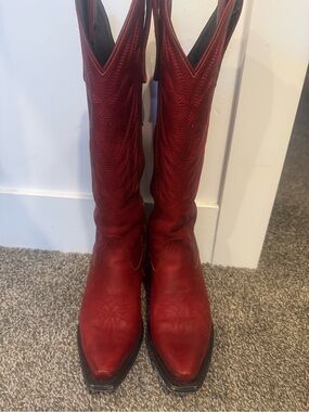 Lane Smokeshow Red sz 6.5 cowboy boots